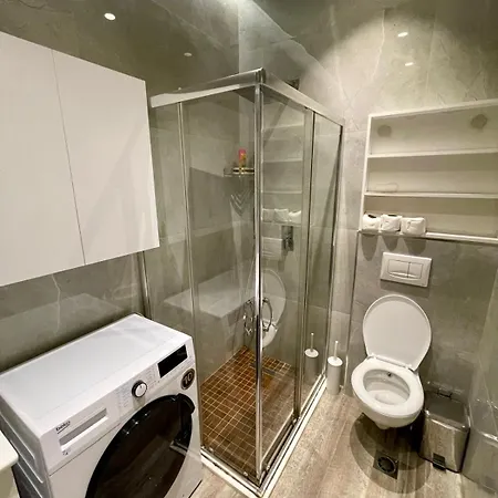 Premium City Studio &