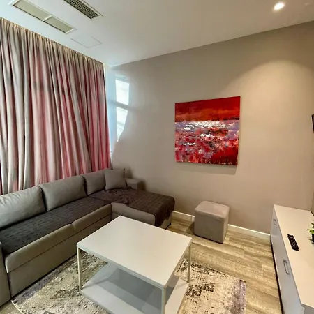 Apartmán Premium City Studio & *